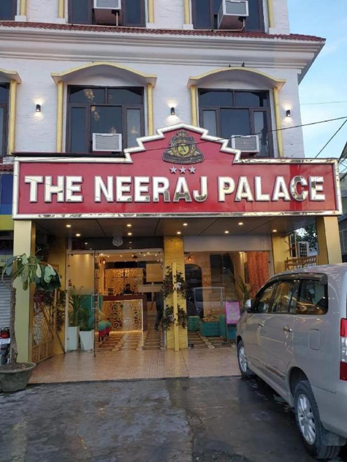 The Neeraj Palace Rishikesh Bagian luar foto